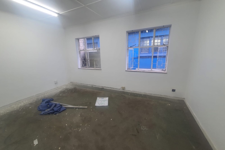 To Let commercial Property for Rent in North End Eastern Cape
